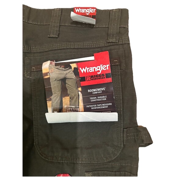 Wrangler Riggs Pants Mens Green Cargo Pockets  Ripstop Workwear Size 38x30 NWT‎ - Picture 6 of 7